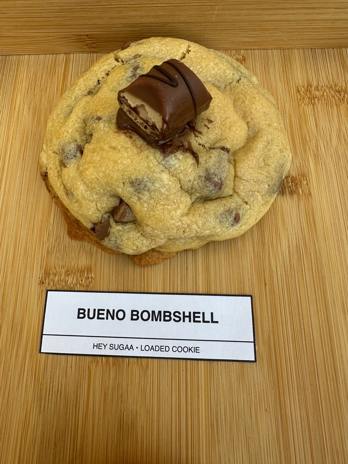 Bueno Bombshell